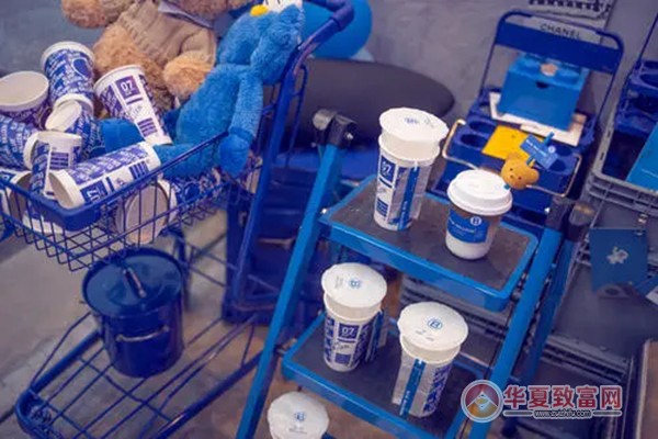 blueballoon奶茶加盟